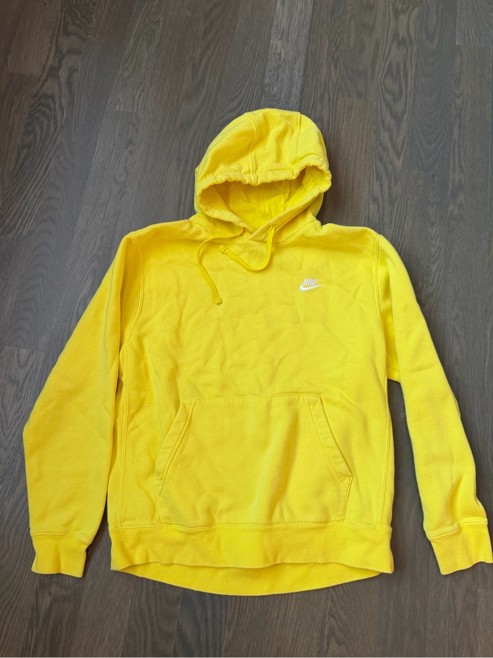 Men's Nike yellow hoodie, sweatshirt size Large
